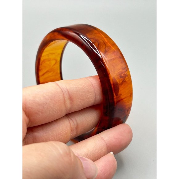 Vintage Apple Juice Bakelite Bangle Thick Wide Collectible Early Plastic Jewelry - Picture 6 of 9
